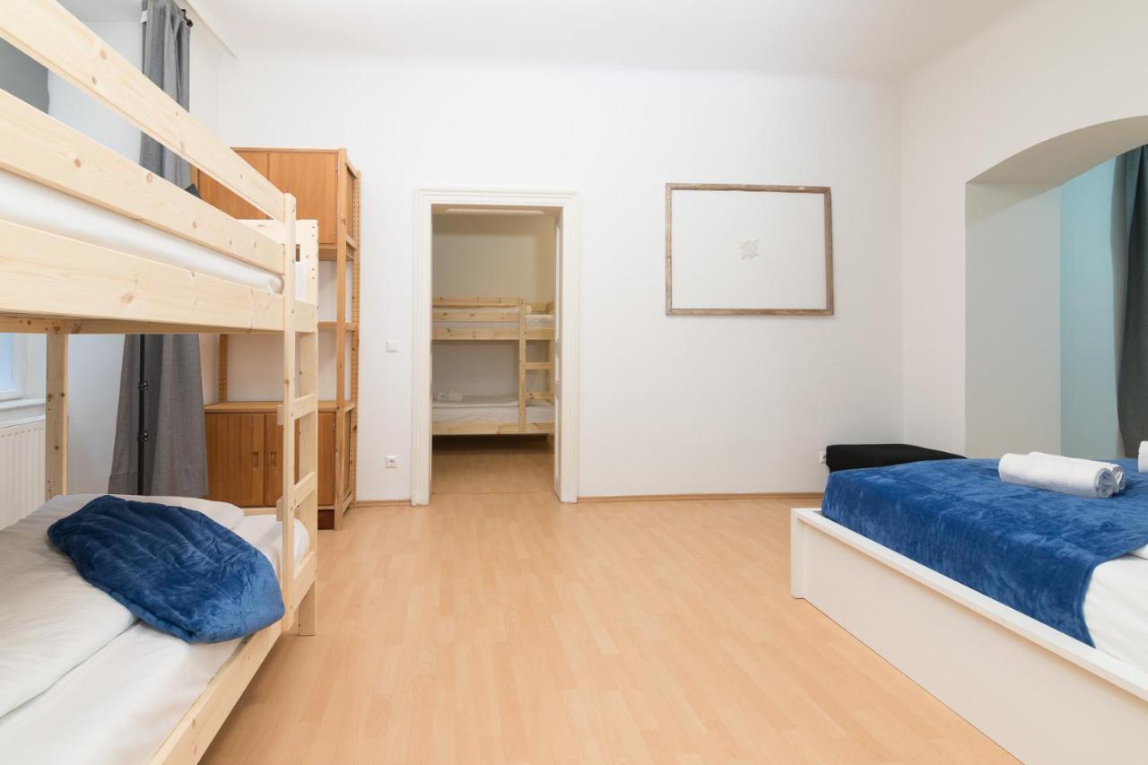 Spacious 2 Bedrooms In 4th District Near Karlskirche Appartement *